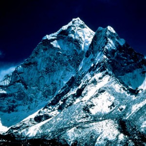montanha_monte_everest_neve_gelo